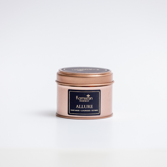 SCENTED CANDLE ALLURE- Currant, Geranium & Sandalwood