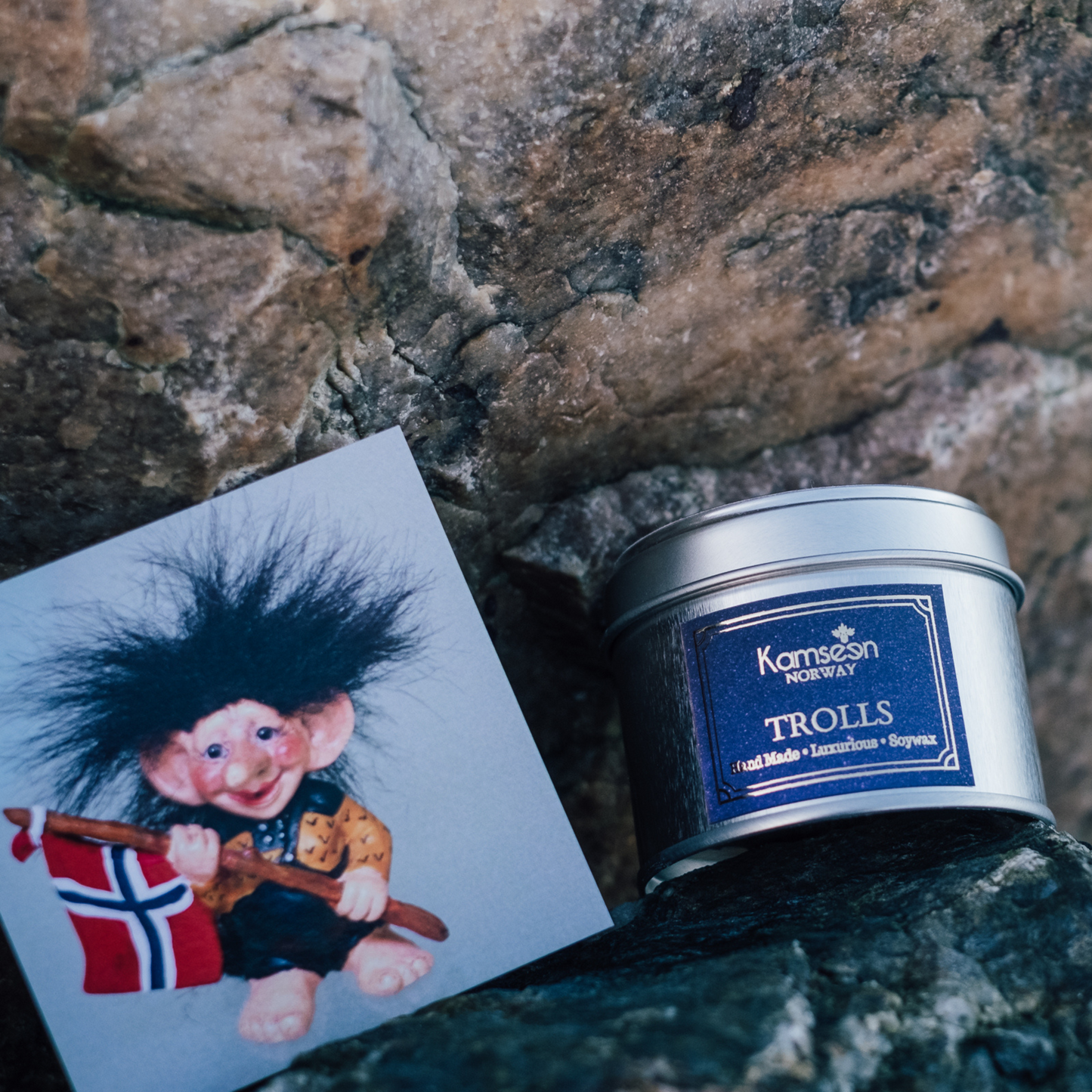 SCENTED CANDLES TROLLS- Pink pepper, Incense and Oudh